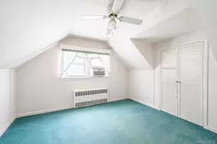 223 N Fulton Ave, Lindenhurst, NY 11757 - Photo 16