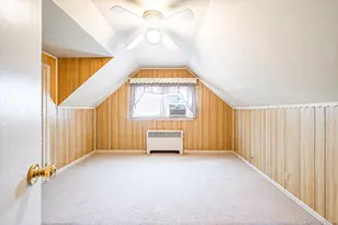 223 N Fulton Ave, Lindenhurst, NY 11757 - Photo 14