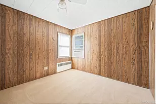223 N Fulton Ave, Lindenhurst, NY 11757 - Photo 18