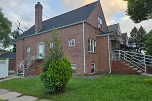 83-01 247th St, Bellerose, NY 11426 - Photo 2
