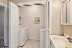 273 Fairview Cir, Middle Island, NY 11953 - Photo 8