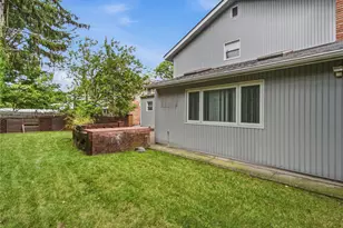 27 Driftwood Dr, Port Washington, NY 11050 - Photo 34
