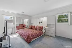 27 Driftwood Dr, Port Washington, NY 11050 - Photo 20