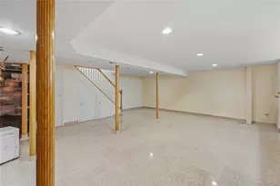 27 Driftwood Dr, Port Washington, NY 11050 - Photo 28