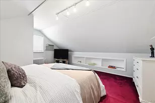 86-14 251st St, Bellerose, NY 11426 - Photo 16