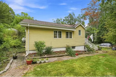 169 Walnut Road, Lake Peekskill, NY 10537 - Photo 4
