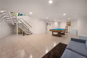 11 Surrey Ln, Old Westbury, NY 11568 - Photo 34