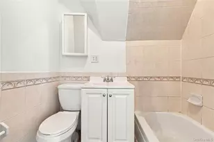 11-41 123rd St, College Point, NY 11356 - Photo 24