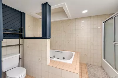 4 Holzman Drive, Hampton Bays, NY 11946 - Photo 6