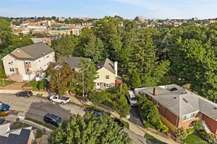 134 Hart Ave, Yonkers, NY 10704 - Photo 2