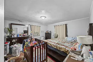 134 Hart Ave, Yonkers, NY 10704 - Photo 30