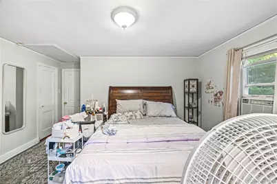 134 Hart Avenue, Yonkers, NY 10704 - Photo 38