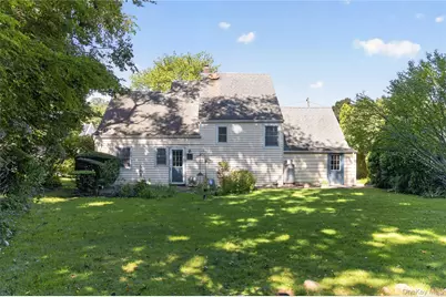 4 Oaktree Lane, Huntington Station, NY 11746 - Photo 18