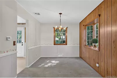 4 Oaktree Lane, Huntington Station, NY 11746 - Photo 8