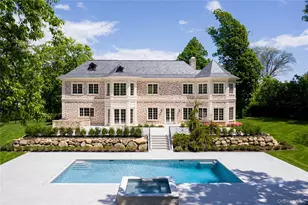 6 Foxwood Rd, Great Neck, NY 11024 - Photo 26