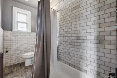2760 Hering Avenue, Bronx, NY 10469 - Photo 10