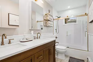 301 Vernon St, Dix Hills, NY 11746 - Photo 12