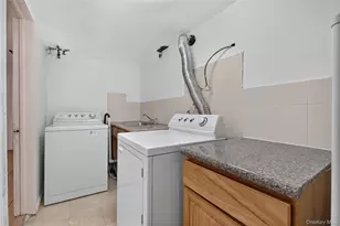 56-15 199th St, Fresh Meadows, NY 11365 - Photo 32