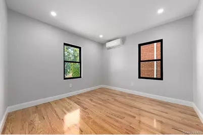 19716 Linden Boulevard, Saint Albans, NY 11412 - Photo 12