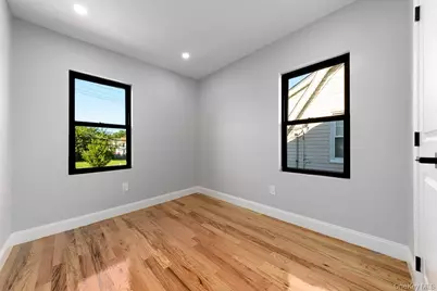 19716 Linden Boulevard, Saint Albans, NY 11412 - Photo 10