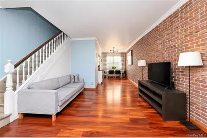 2454 E 18th Street, Brooklyn, NY 11235 - Photo 8