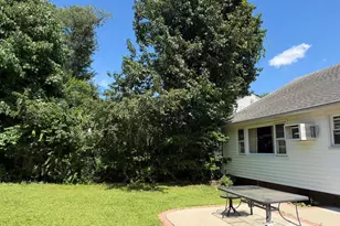 411 Cornwell Ave, Malverne, NY 11565 - Photo 16
