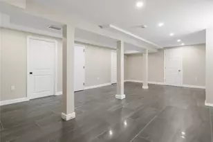 78-13 58th Ave, Middle Village, NY 11379 - Photo 20