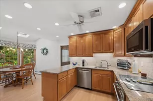 81 Widgeon Ct, Great River, NY 11739 - Photo 10