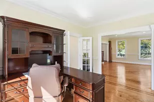 17 Meadow Crest Dr, Mahopac, NY 10541 - Photo 10