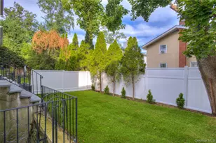 15 B Mohegan Ave, Port Washington, NY 11050 - Photo 30