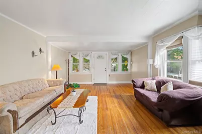 6128 62nd Street, Middle Village, NY 11379 - Photo 4