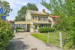 102 Delafield St, Poughkeepsie, NY 12601 - Photo 2
