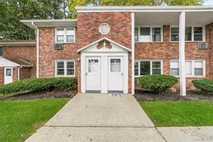 2710 South Rd, Poughkeepsie, NY 12601 - Photo 2