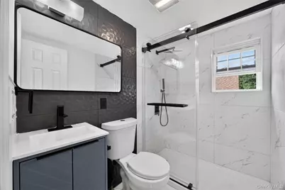 33 Carol Street, West Hempstead, NY 11552 - Photo 20