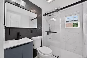 33 Carol St, West Hempstead, NY 11552 - Photo 20