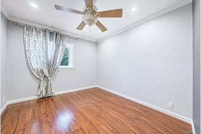 9 Mulberry Drive, Smithtown, NY 11787 - Photo 22