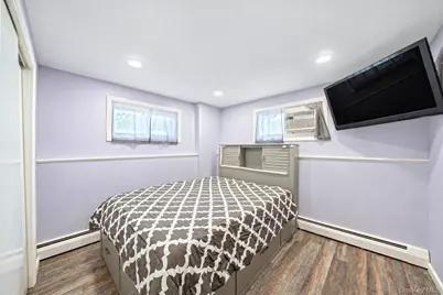 9 Mulberry Drive, Smithtown, NY 11787 - Photo 18