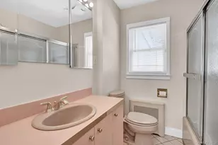148 S Dean St, Hicksville, NY 11801 - Photo 18