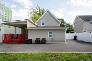 1 Brightside Ave, Central Islip, NY 11722 - Photo 18