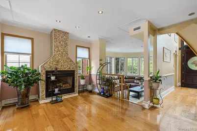 5125 Amboy Road, New York, NY 10312 - Photo 10