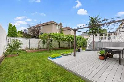 5125 Amboy Road, New York, NY 10312 - Photo 28