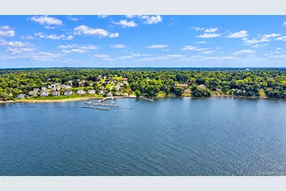 164 Landing Road, Glen Cove, NY 11542 - Photo 8