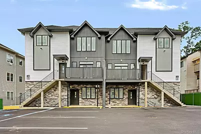 16 Phyllis Terrace #302, Monsey, NY 10952 - Photo 2