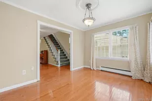 1069 Wolcott Ave, Beacon, NY 12508 - Photo 10