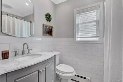 410 Clive Place, Oceanside, NY 11572 - Photo 16