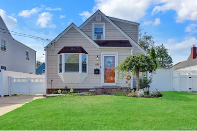410 Clive Place, Oceanside, NY 11572 - Photo 34