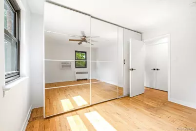 13 Terrace Circle #2B, Great Neck, NY 11021 - Photo 20