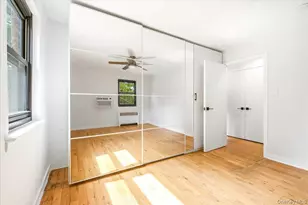 13 Terrace Cir, Great Neck, NY 11021 - Photo 20