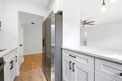 13 Terrace Circle #2B, Great Neck, NY 11021 - Photo 6