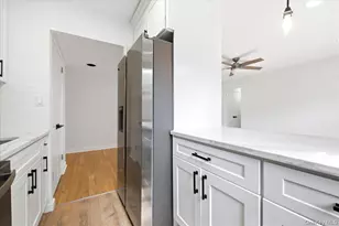 13 Terrace Cir, Great Neck, NY 11021 - Photo 6